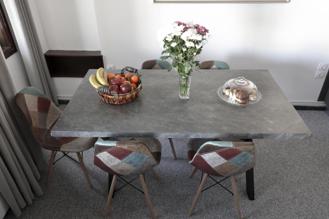 Modern 2 Bedroom Apartment Next To Metro - Marousi Athen Exterior foto