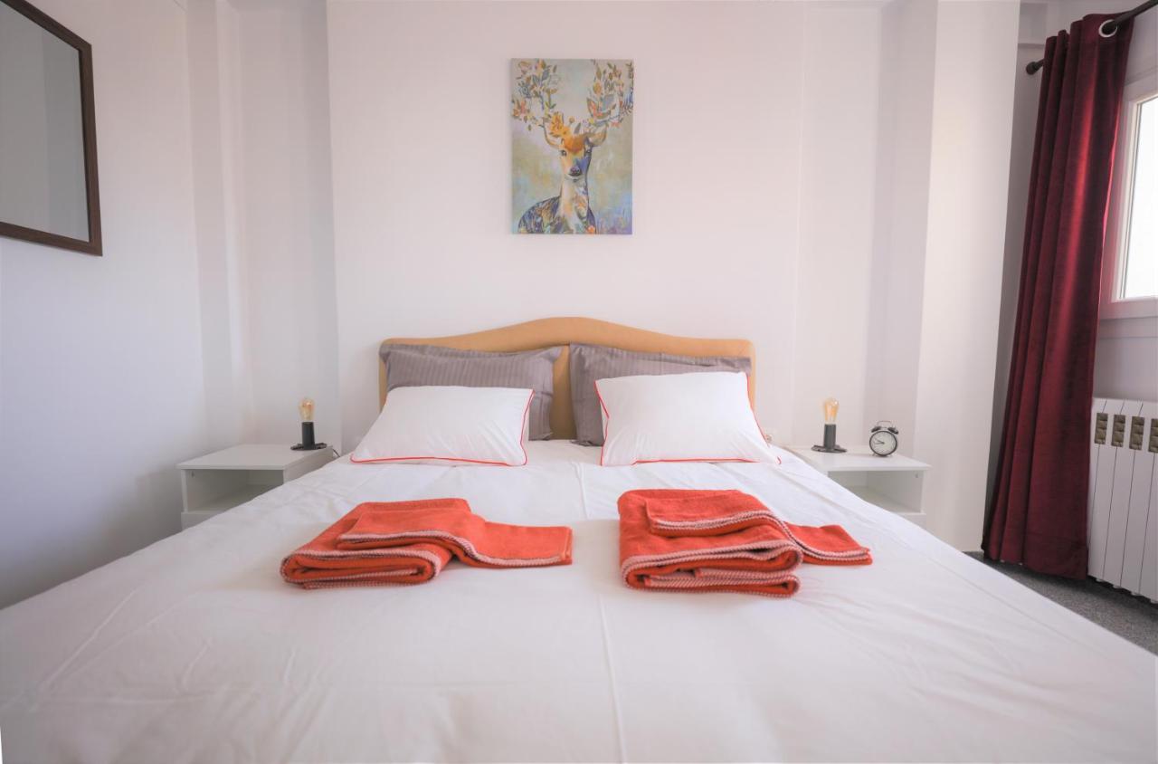 Modern 2 Bedroom Apartment Next To Metro - Marousi Athen Exterior foto