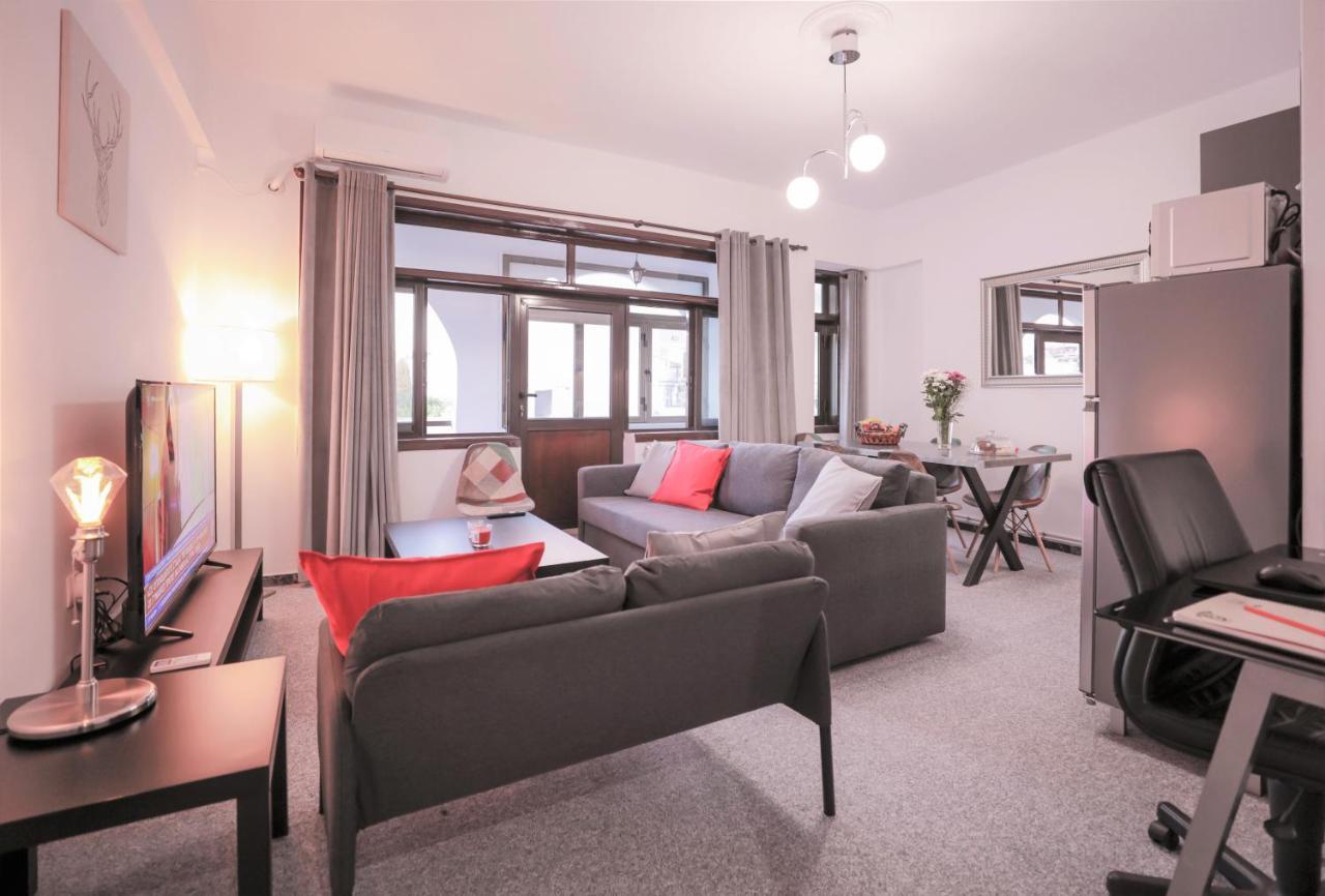 Modern 2 Bedroom Apartment Next To Metro - Marousi Athen Exterior foto