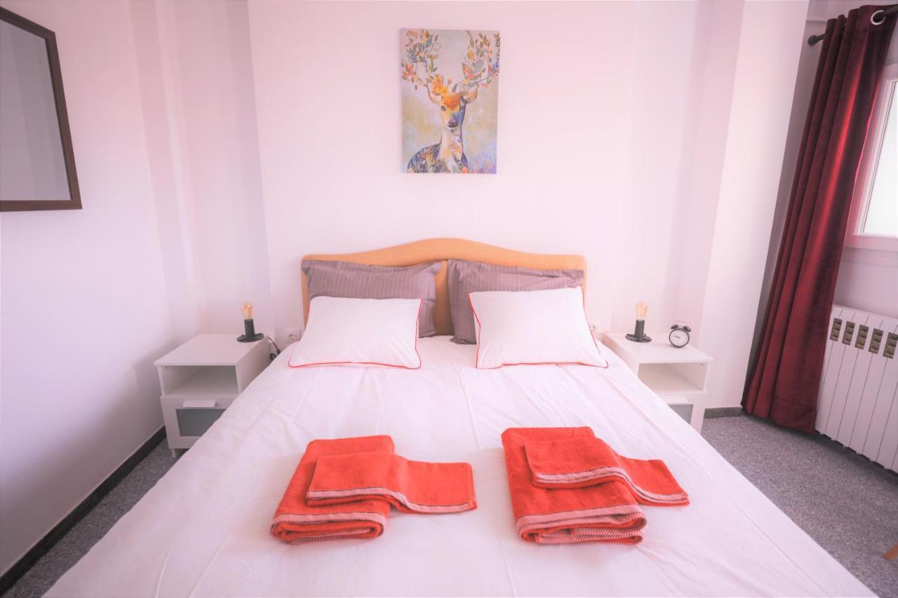 Modern 2 Bedroom Apartment Next To Metro - Marousi Athen Exterior foto