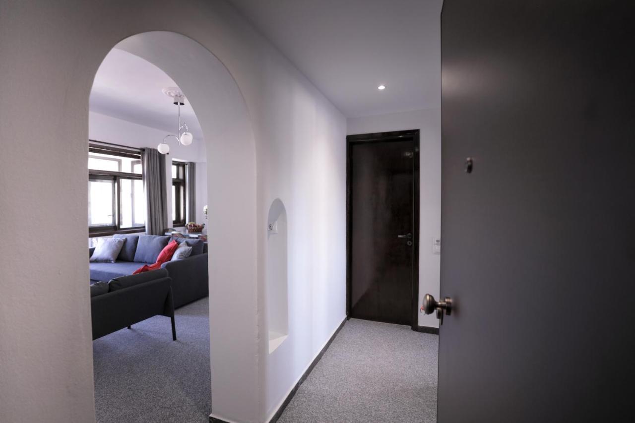 Modern 2 Bedroom Apartment Next To Metro - Marousi Athen Exterior foto